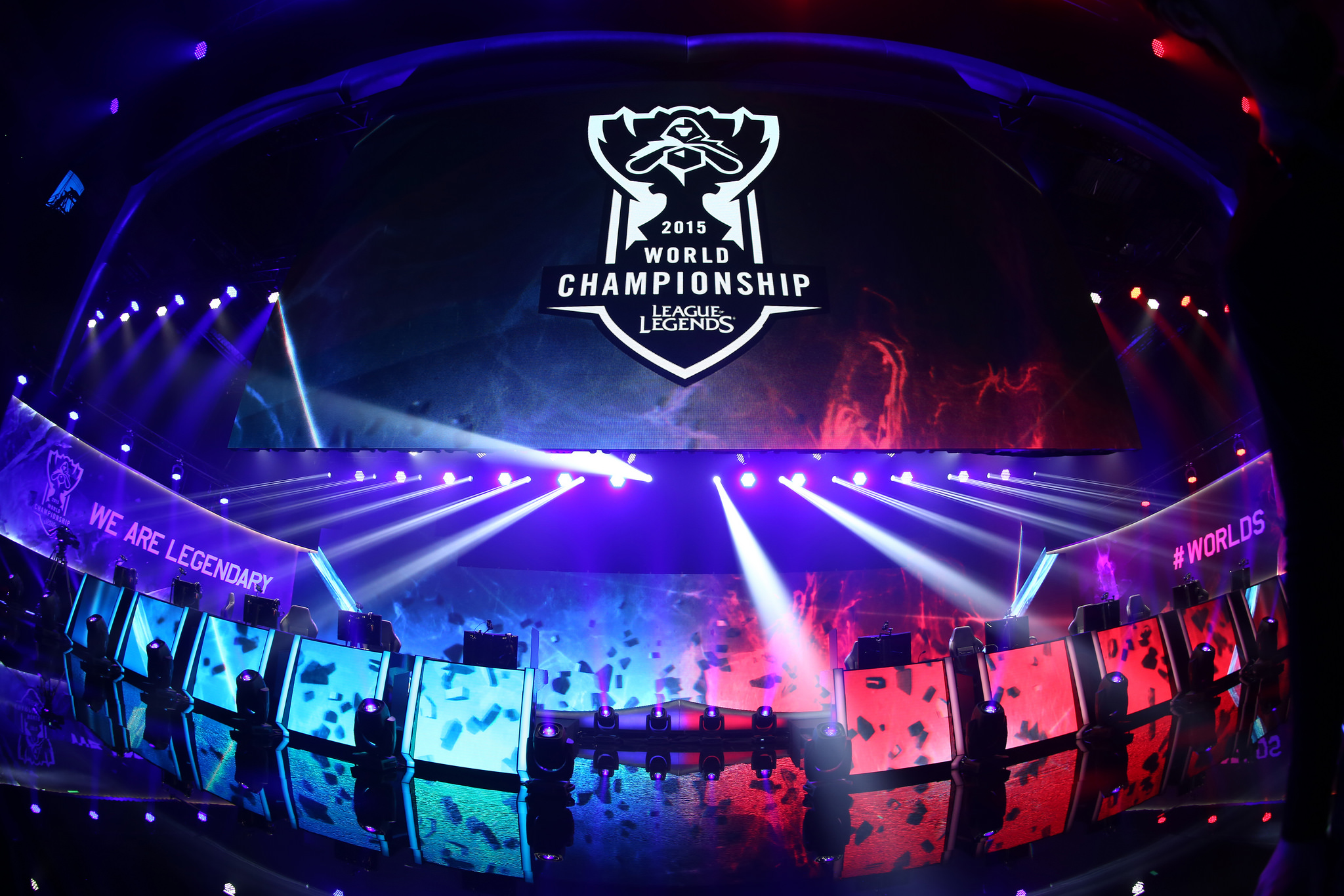 位前移半步 位前移半步