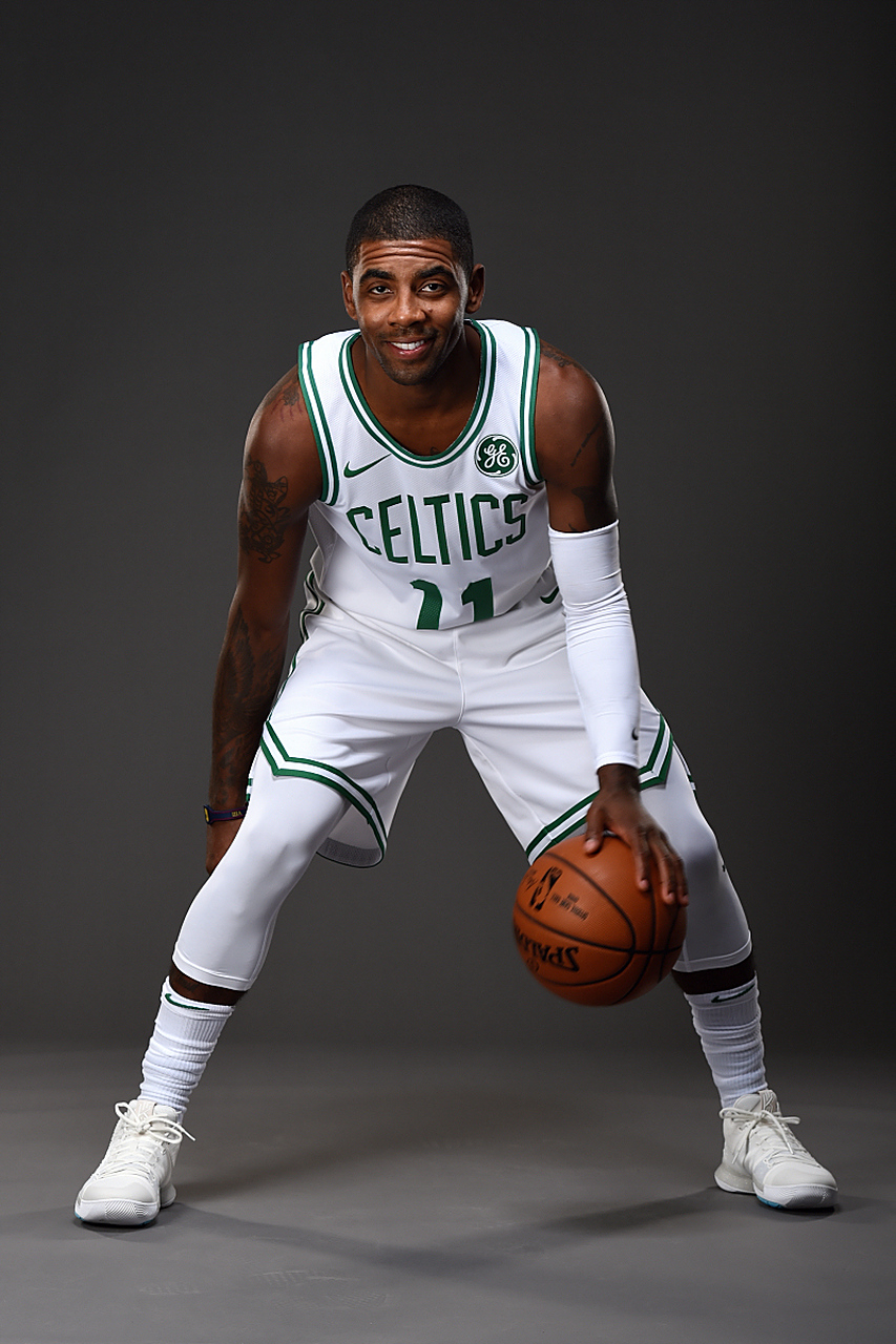 肢体线条与 肢体线条与